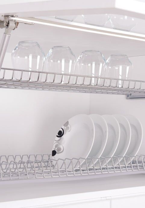 Plastik Damlalıklı Tabaklık - Bardaklık Seti Krom