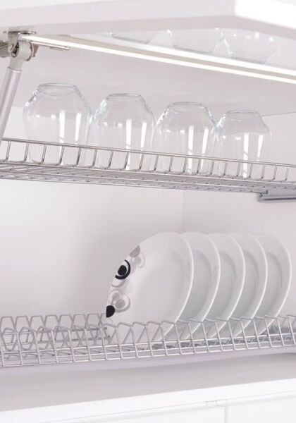 Plastik Damlalıklı Tabaklık - Bardaklık Seti Krom